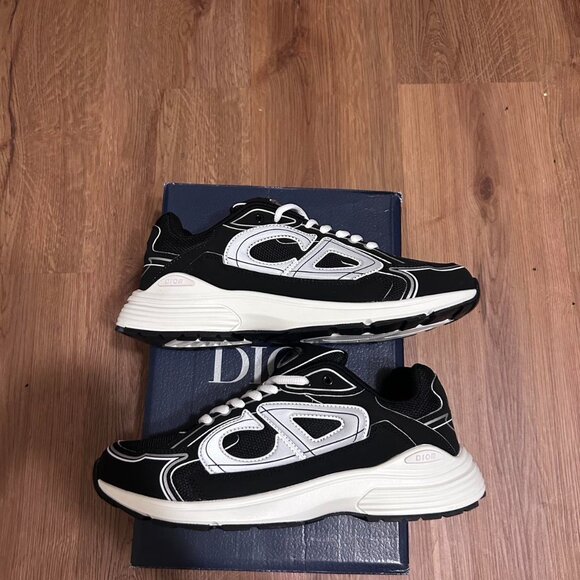 Dior Men's Black and Navy Trainers - Picture 1 of 3